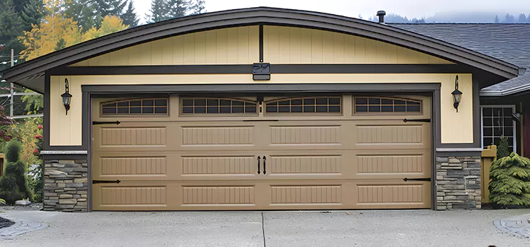 Residential Vinyl Roll Up Doors Carignan