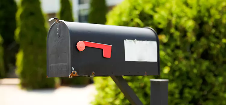 Secure Mailboxes for Packages Carignan